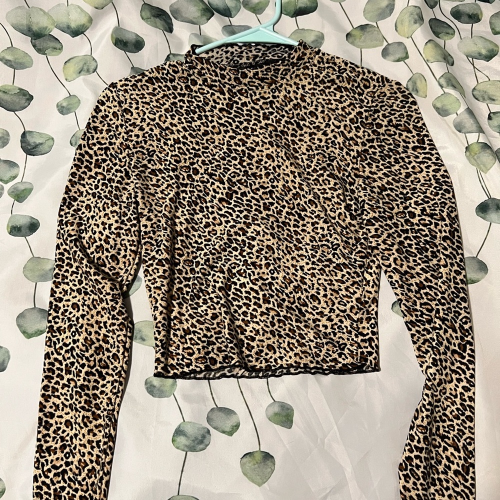 Color: cheetah print, brand is shein, size is small